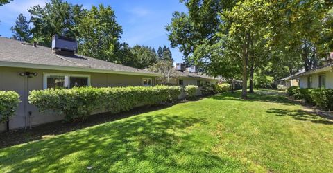 7997 La Riviera Dr, Sacramento, CA 95826 Photo