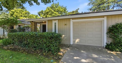 7997 La Riviera Dr, Sacramento, CA 95826 Photo