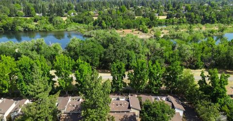 7997 La Riviera Dr, Sacramento, CA 95826 Photo