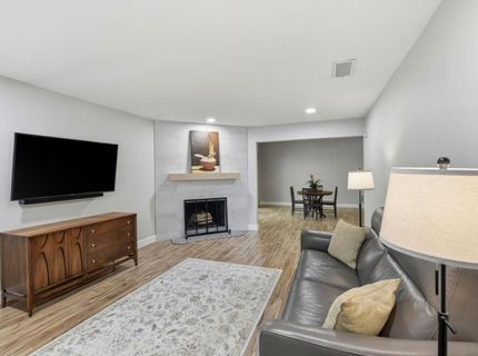 7997 La Riviera Dr, Sacramento, CA 95826 Photo