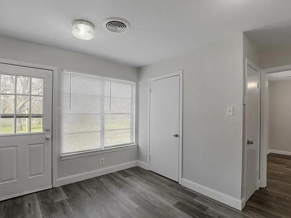 128 Vandenburg Drive, Denison, TX 75020