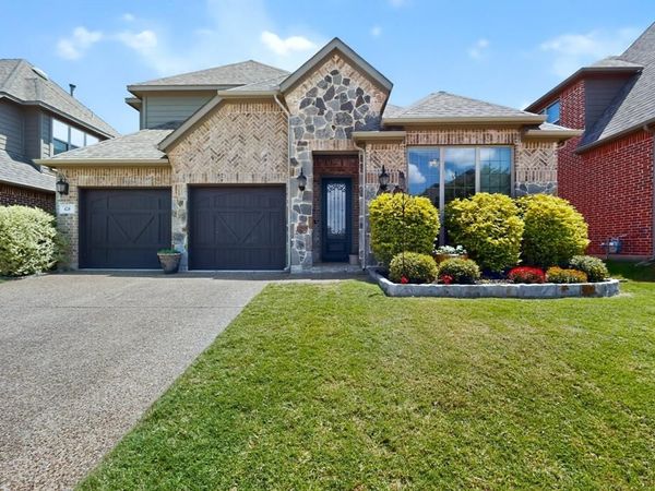 428 Balmora Way, Roanoke, TX 76262
