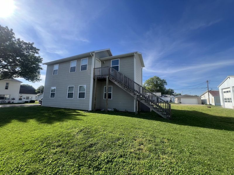 407 /409 Washington Street, Versailles, OH 45380 Photo 5
