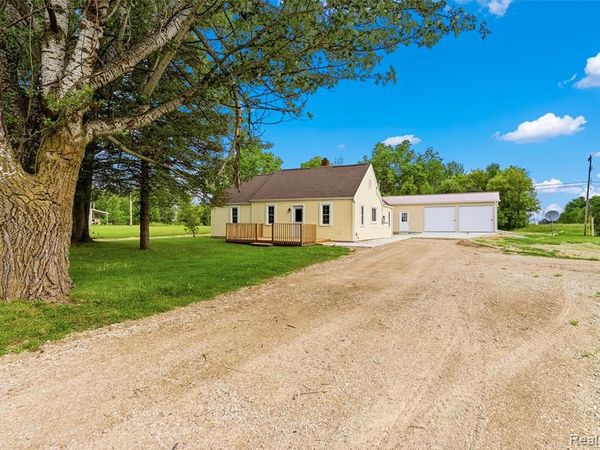 3241 E Frances Road, Thetford Twp, MI 48420