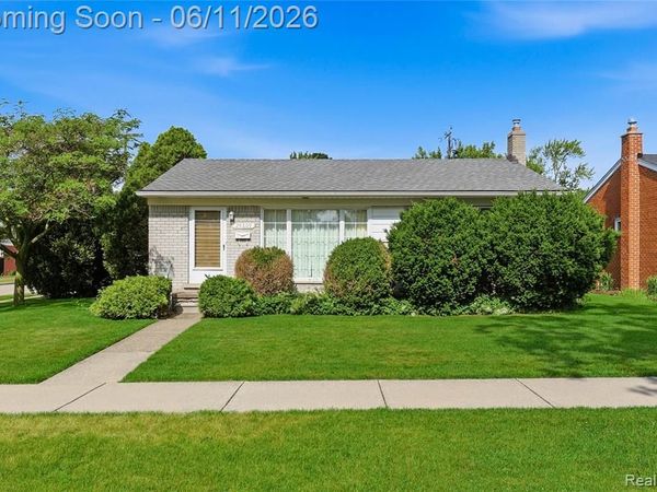 29609 Mark Avenue, Madison Heights, MI 48071