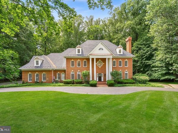 190 FALCON RIDGE ROAD , GREAT FALLS, VA 22066