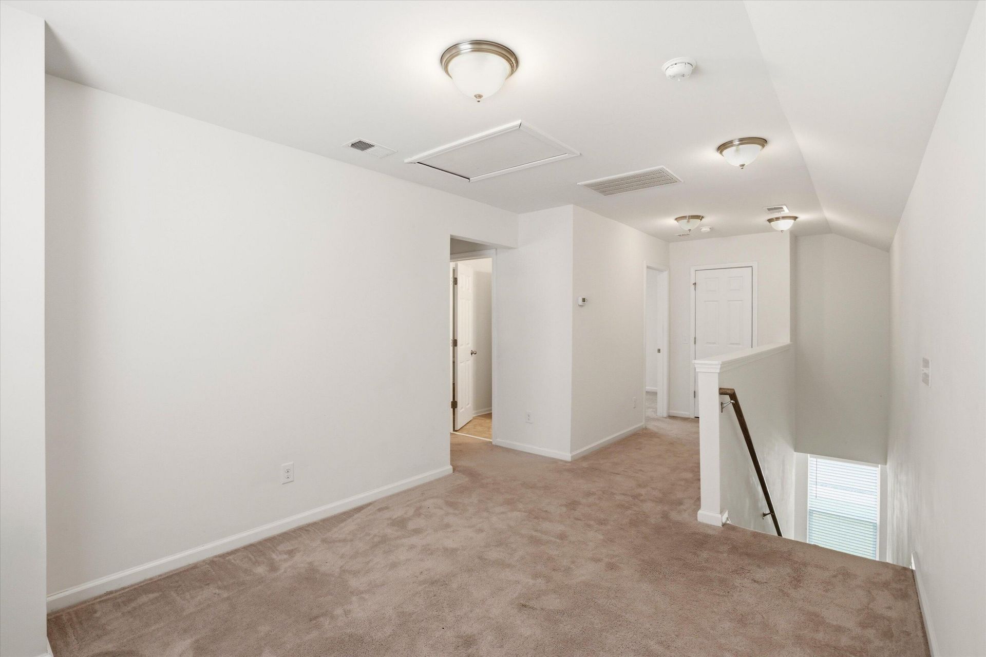 1689 Eider Down Drive Photo 19