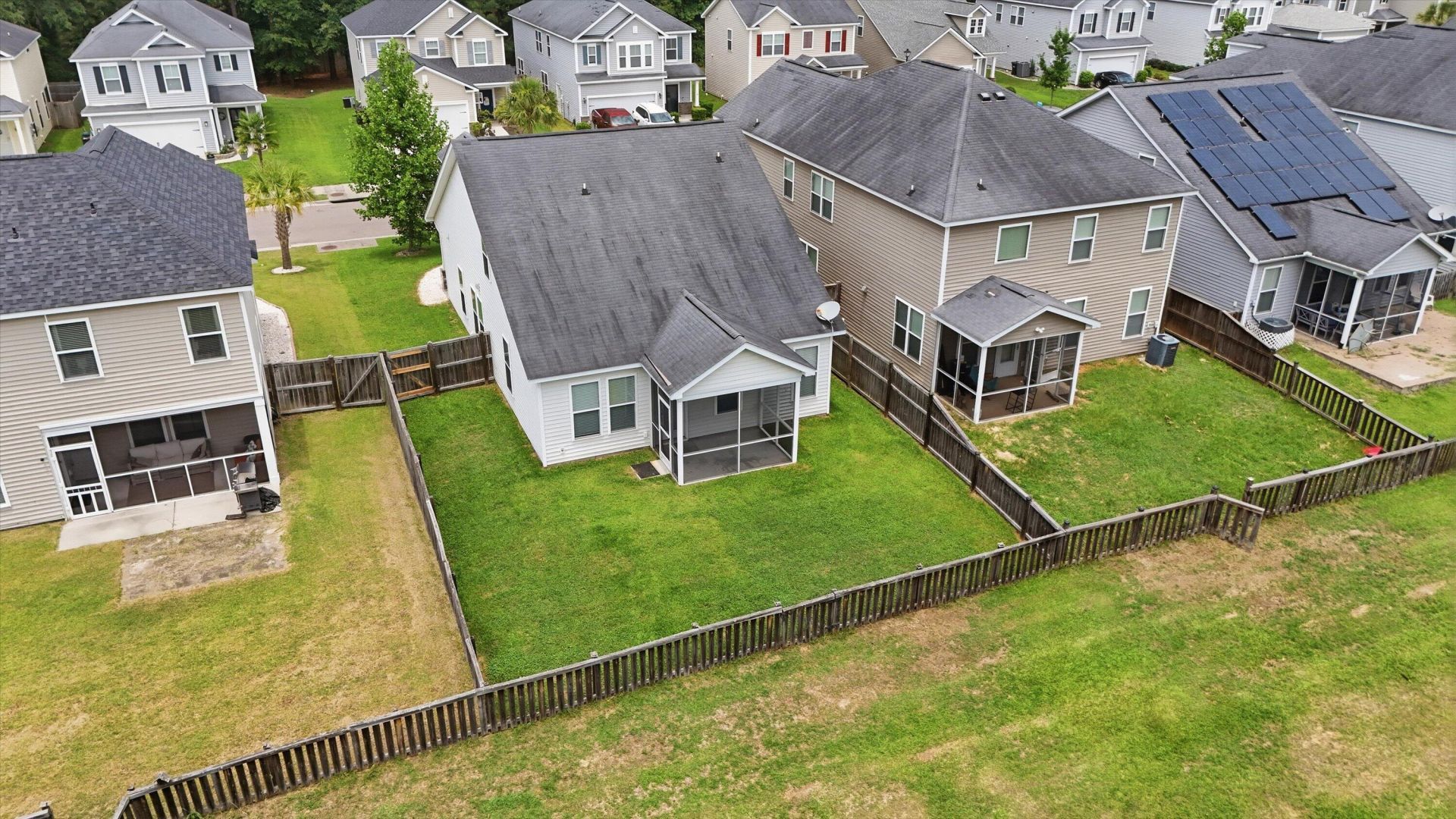 1689 Eider Down Drive Photo 28