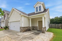 1689 Eider Down Drive photo 4