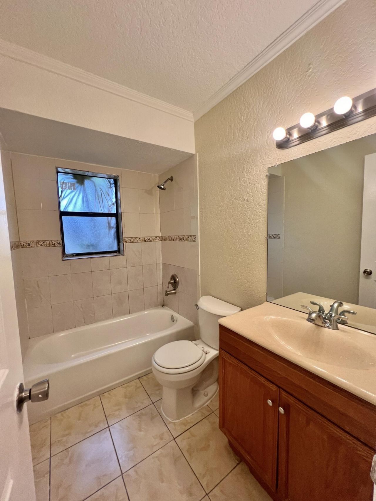 423 Glenwood Drive, West Palm Beach, FL 33415 Photo