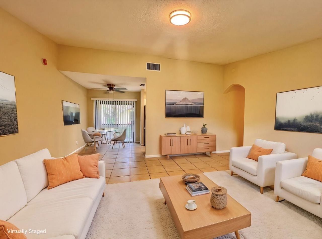 423 Glenwood Drive, West Palm Beach, FL 33415 Photo