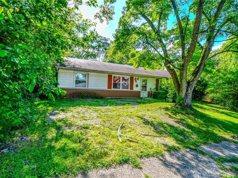 912 Greenheart Drive, New Carlisle, OH 45344 Photo 3