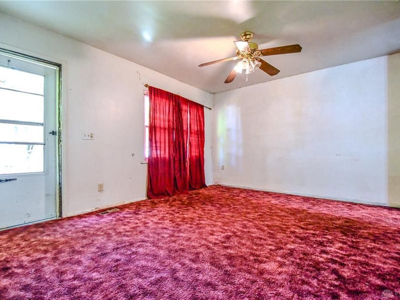 912 Greenheart Drive, New Carlisle, OH 45344 Photo 5