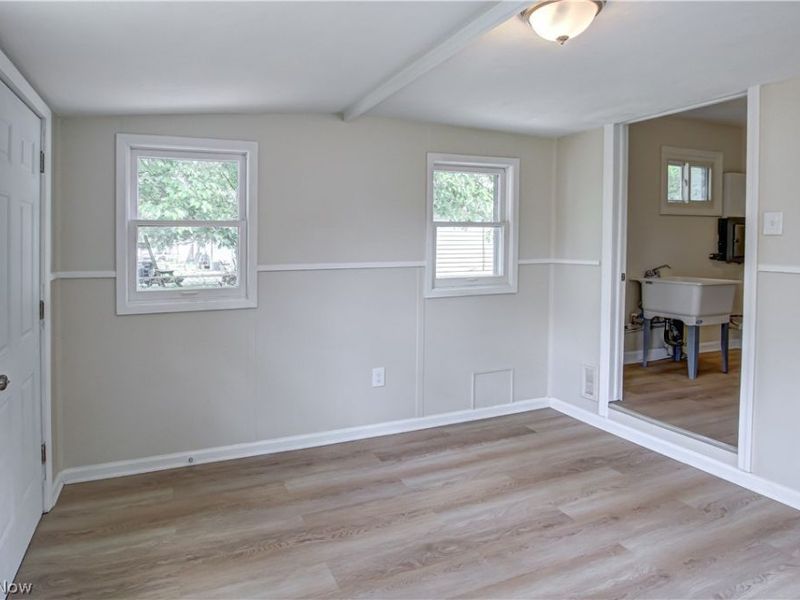 861 Oak Street, Elyria, OH 44035 Photo 18