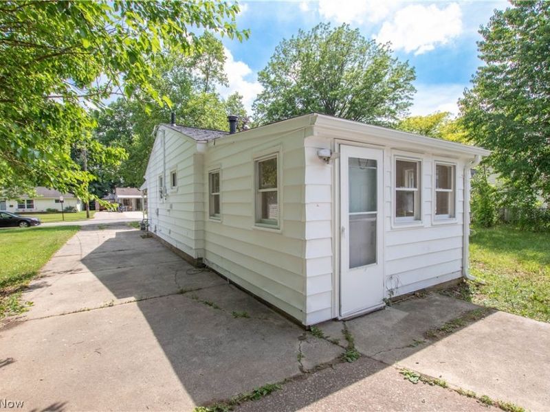 861 Oak Street, Elyria, OH 44035 Photo 33