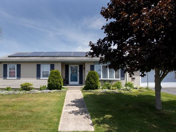 192 Calvin Ave, Somerset, MA 02726