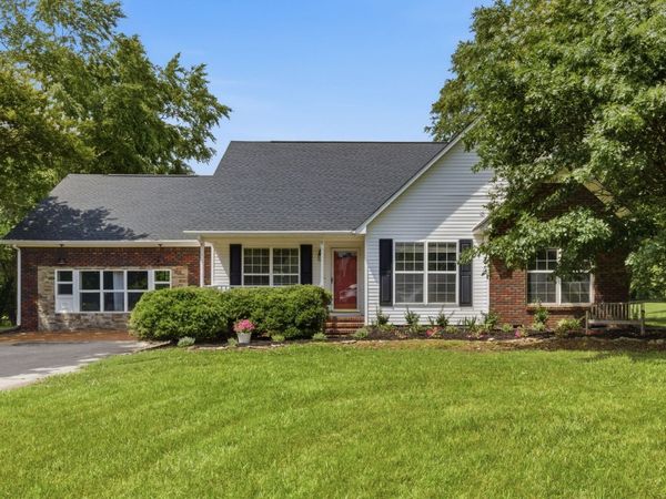 3609 Chunn Valley Dr , Spring Hill, TN 37174