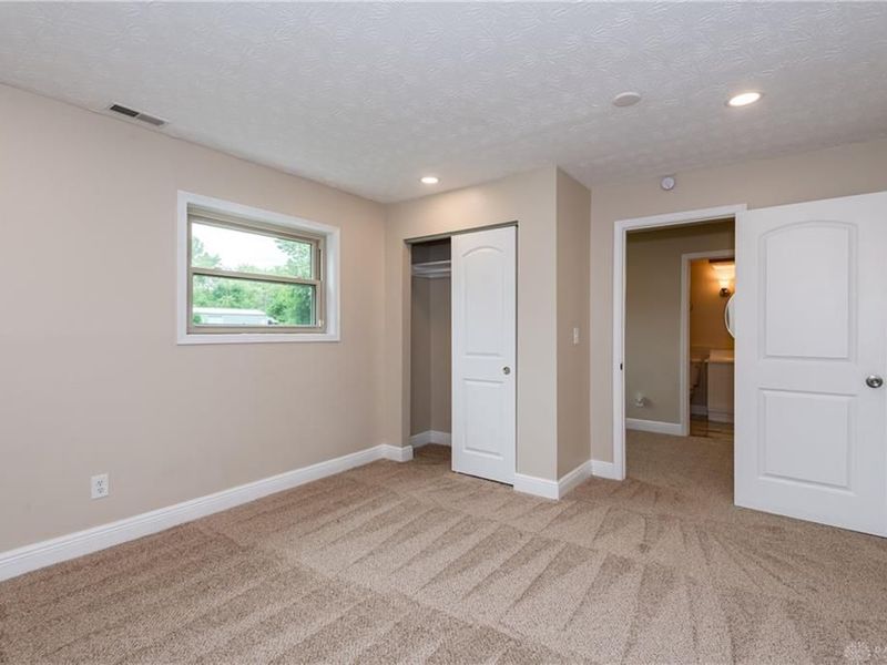 7221 Showplace Drive, Huber Heights, OH 45424 Photo 29
