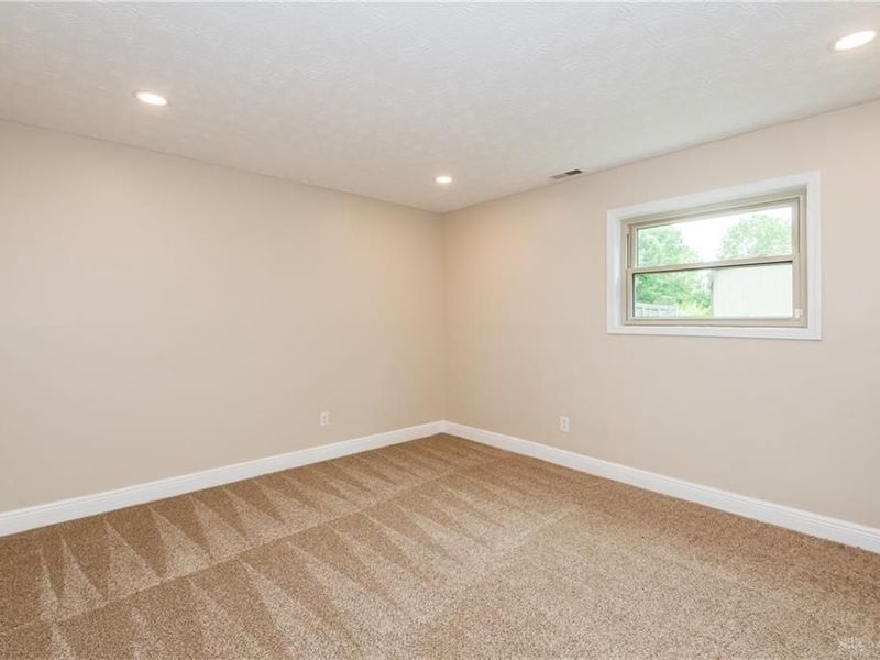 7221 Showplace Drive, Huber Heights, OH 45424 Photo 35
