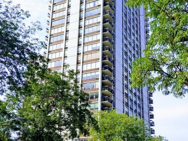 1455 N Sandburg Terrace , Unit 1907B, Chicago, IL 60610