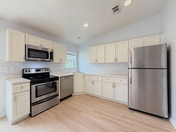 5289 Stacy Street, Unit 5, West Palm Beach, FL 33417