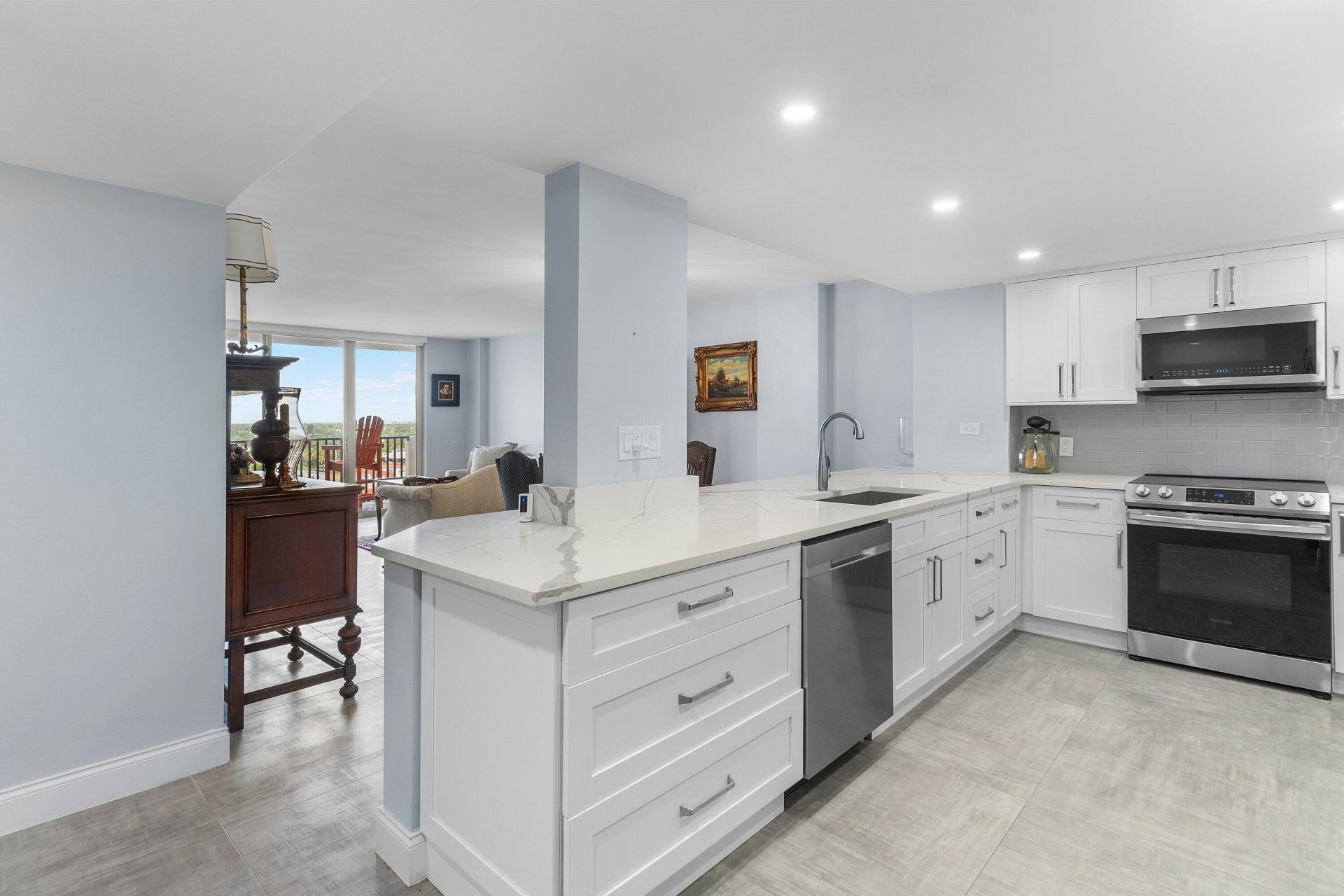 1150 Hillsboro Mile, Unit 905, Hillsboro Beach, FL 33062 Photo