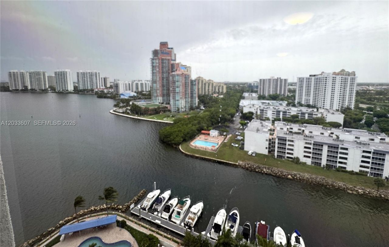 3530 Mystic Pointe Dr , Unit 1907, Aventura, FL 33180 Photo
