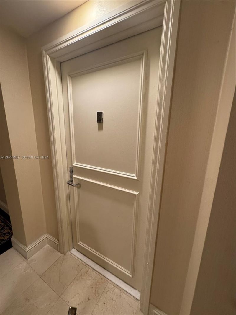 3530 Mystic Pointe Dr , Unit 1907, Aventura, FL 33180 Photo