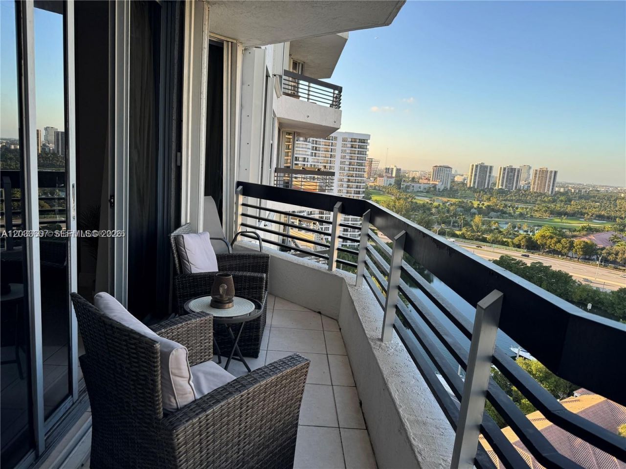 3530 Mystic Pointe Dr , Unit 1907, Aventura, FL 33180 Photo