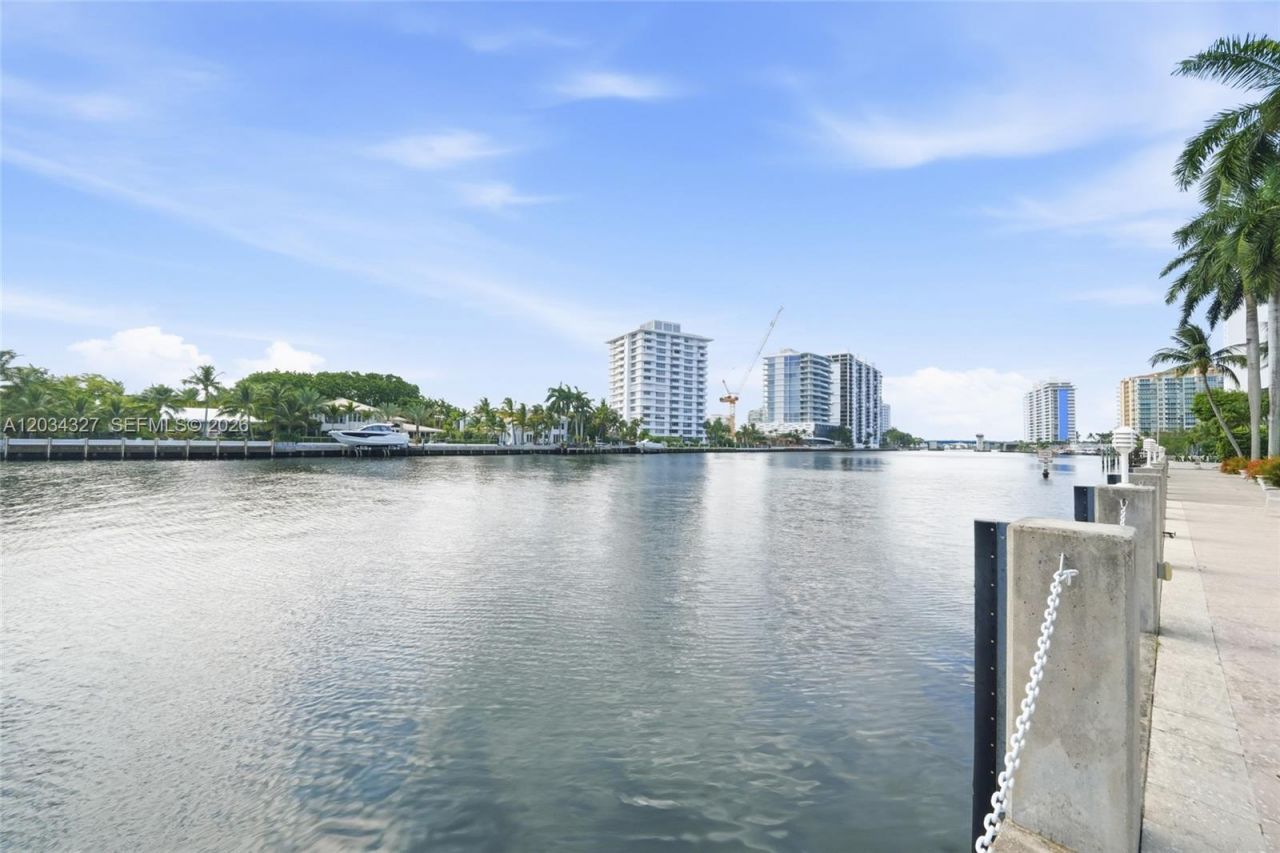 715 Bayshore Dr , Unit 705, Fort Lauderdale, FL 33304 Photo