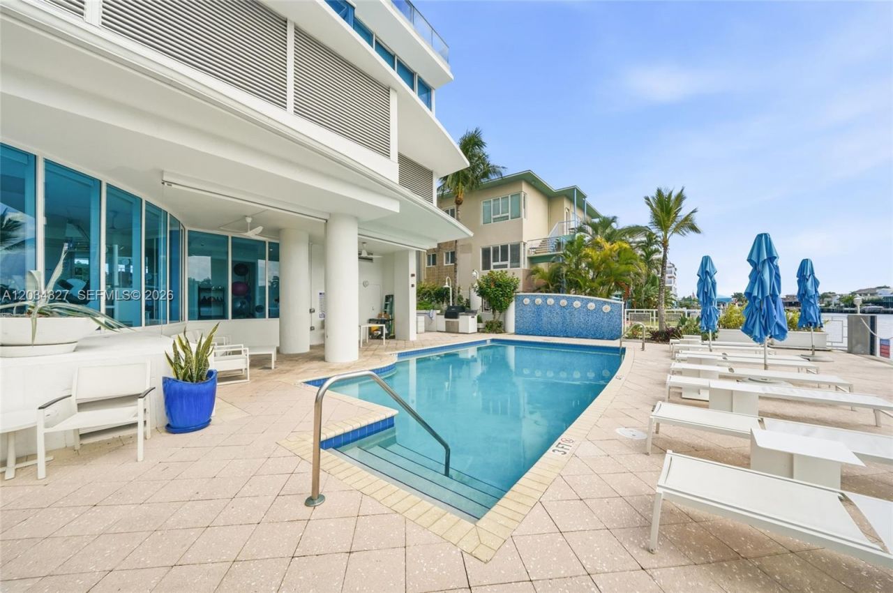 715 Bayshore Dr , Unit 705, Fort Lauderdale, FL 33304 Photo