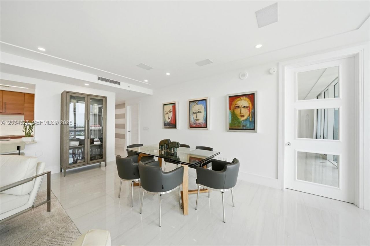 715 Bayshore Dr , Unit 705, Fort Lauderdale, FL 33304 Photo