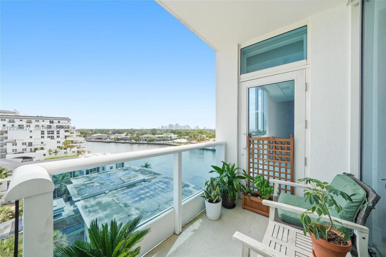715 Bayshore Dr , Unit 705, Fort Lauderdale, FL 33304 Photo