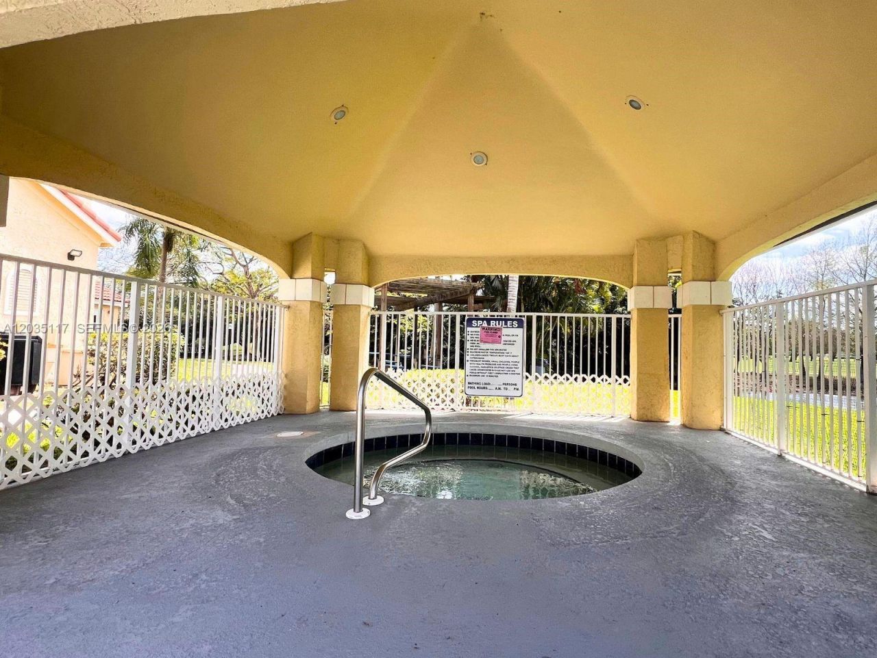 12840 Vista Isles Dr , Unit 627, Sunrise, FL 33325 Photo