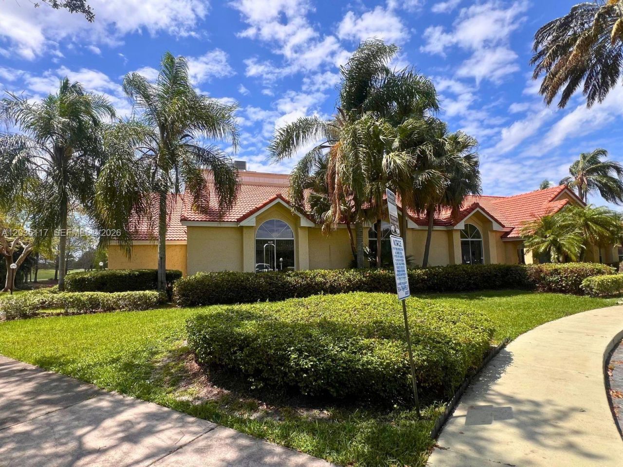 12840 Vista Isles Dr , Unit 627, Sunrise, FL 33325 Photo