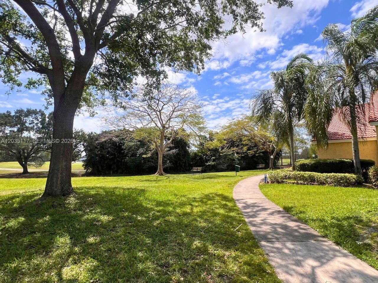 12840 Vista Isles Dr , Unit 627, Sunrise, FL 33325 Photo