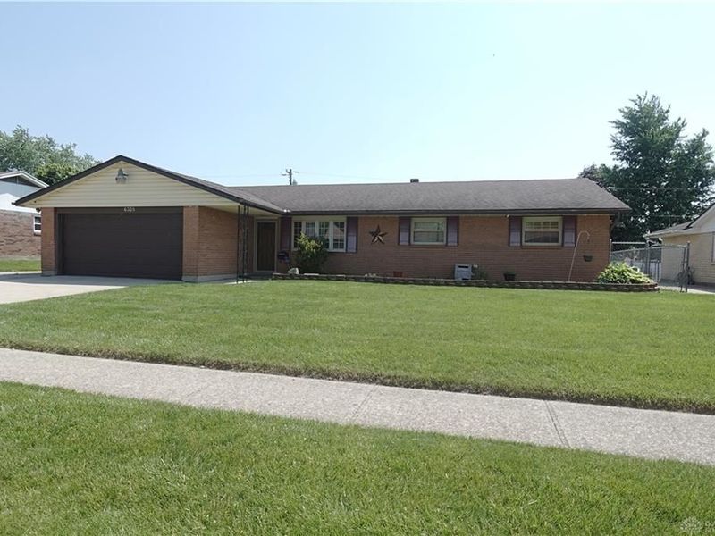 6338 Blue Ash Road, Butler Township, OH 45414 Photo 7