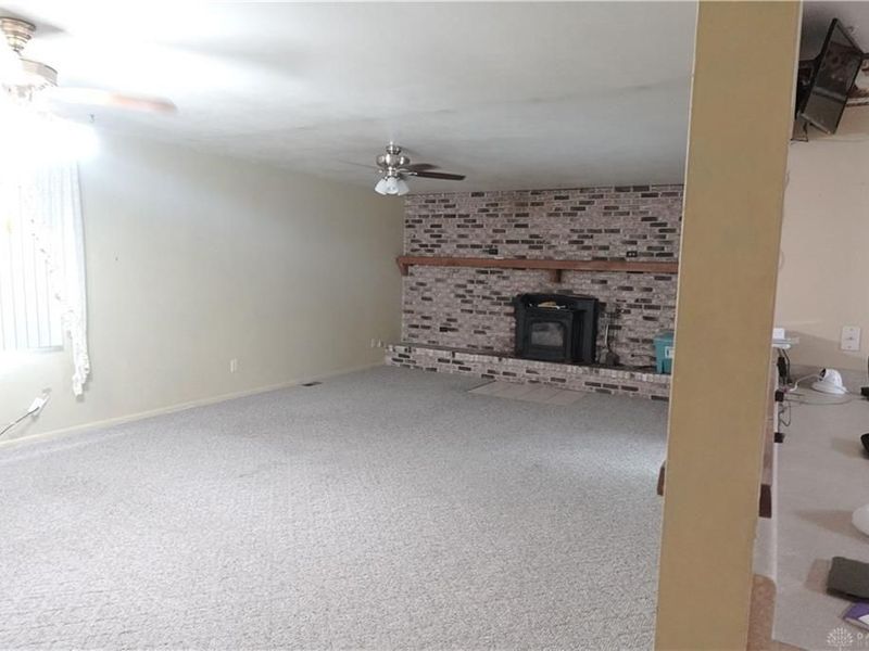 6338 Blue Ash Road, Butler Township, OH 45414 Photo 9