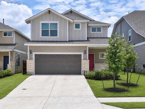 124 Banyon DR, Liberty Hill, TX 78642