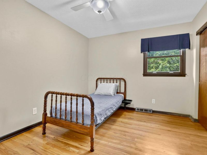 5015 Fenwick Court, Columbus, OH 43220 Photo 32