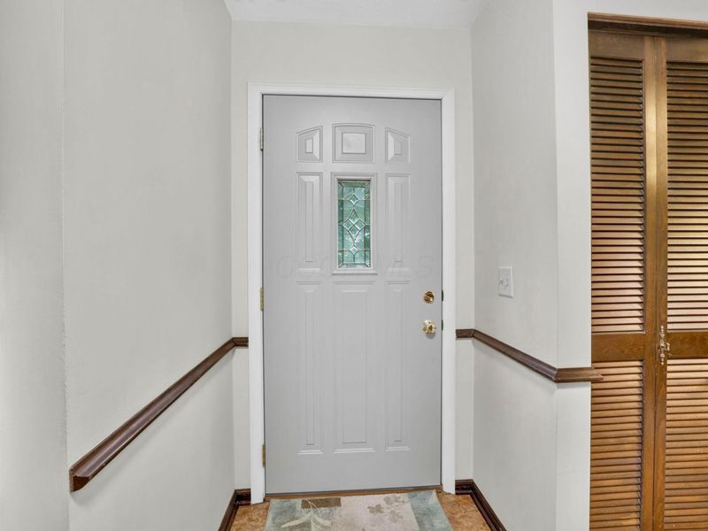5015 Fenwick Court, Columbus, OH 43220 Photo 5