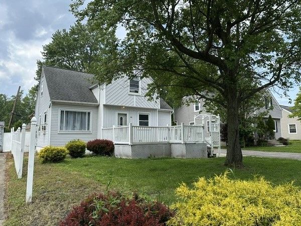 20 Warren Avenue , West Seneca, NY 14224