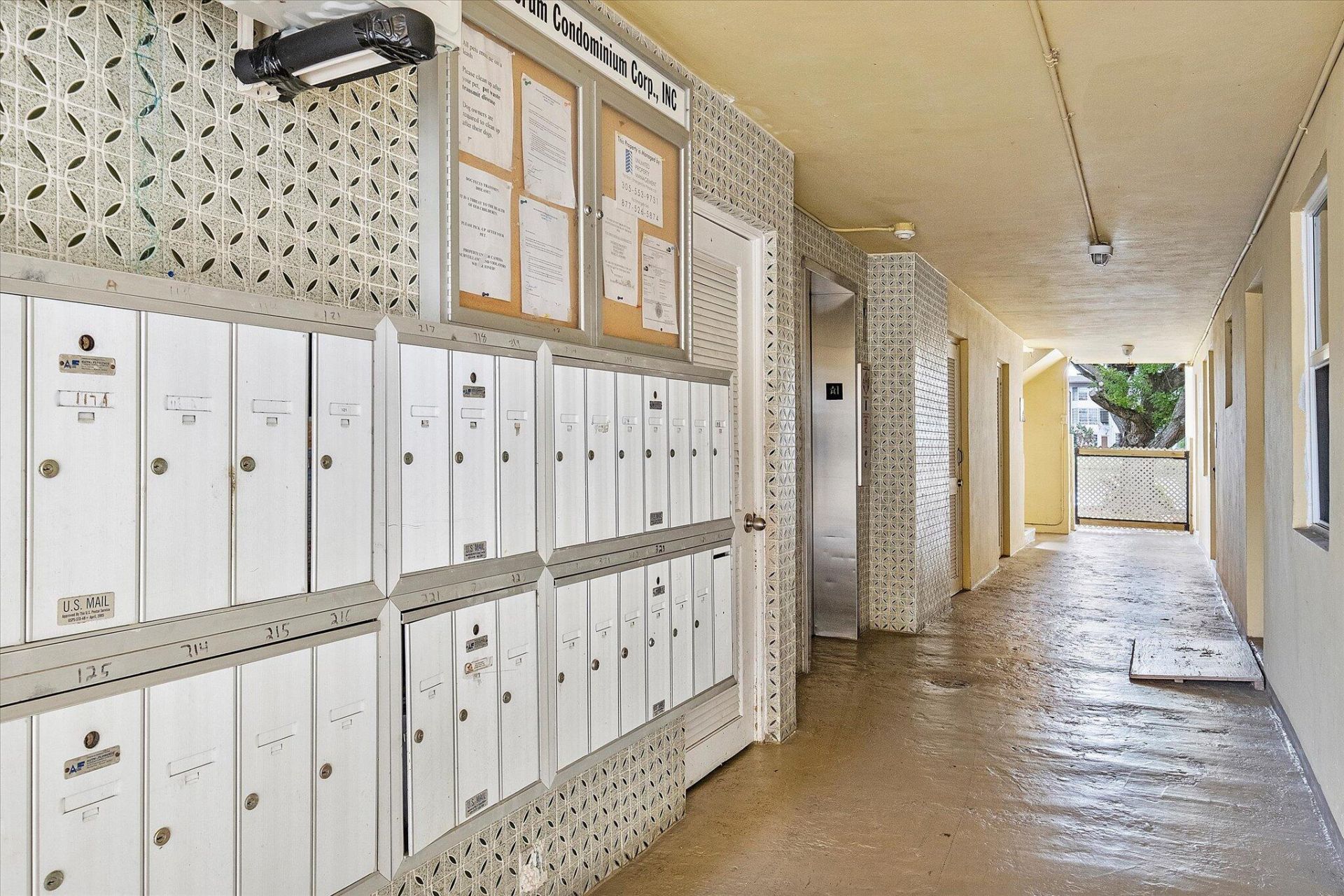 1302 NE 191st Street, Unit 323a, Miami, FL 33179 Photo