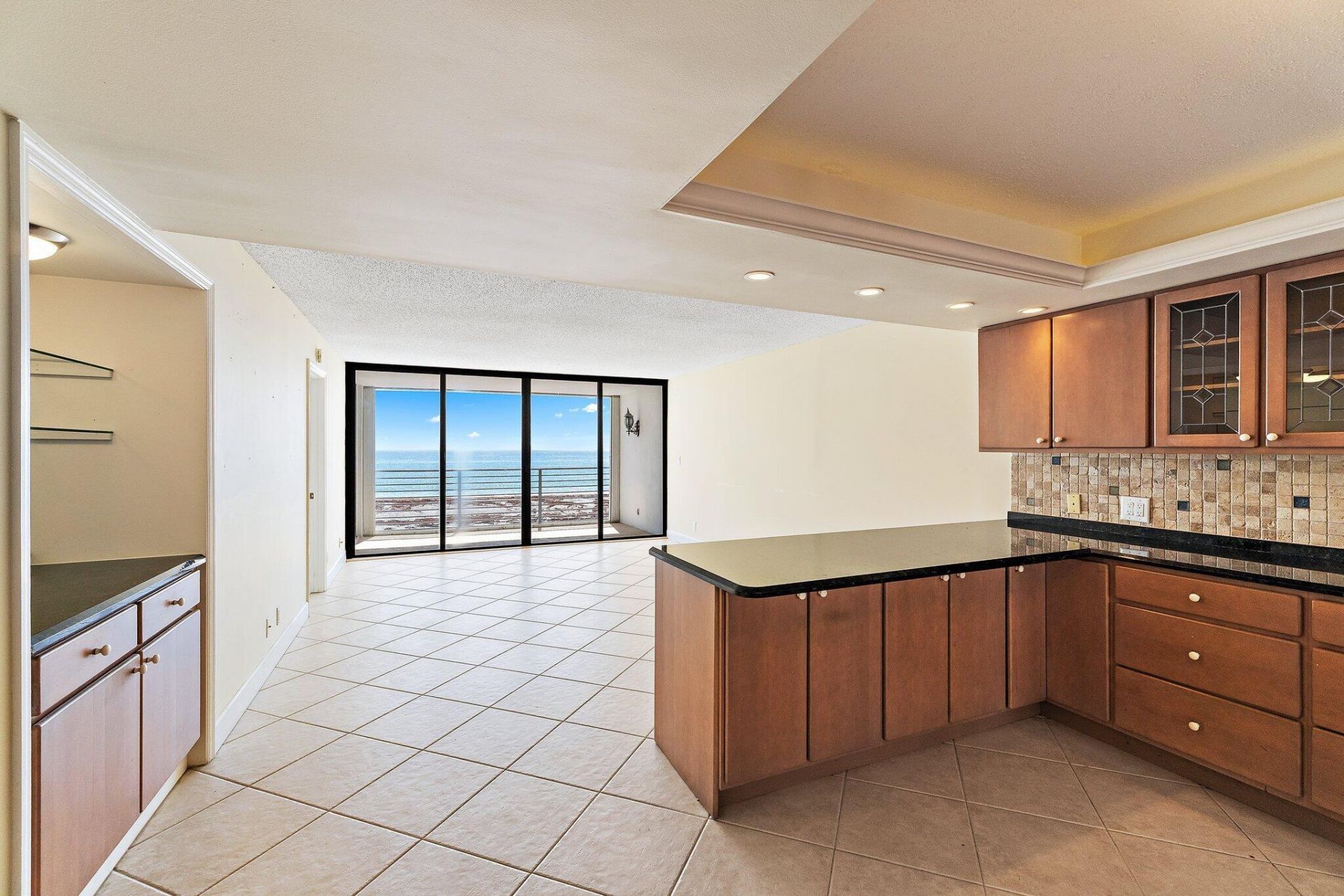 900 Ocean Drive, Unit 106, Juno Beach, FL 33408 Photo