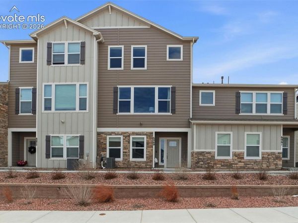 6069 Inman View, Colorado Springs, CO 80924