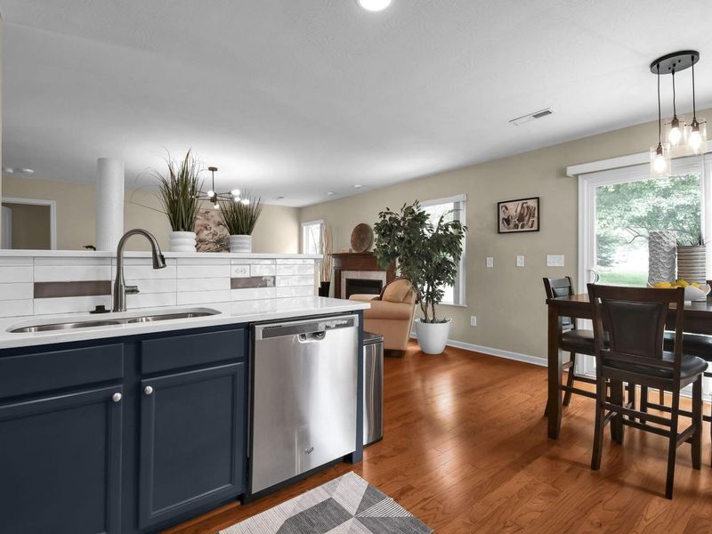 116 Broadstone Circle E, Blacklick, OH 43004 Photo 17
