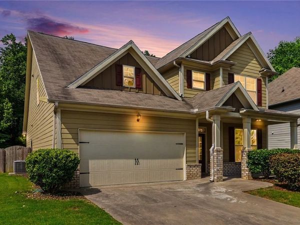 5985 Carruth Lake Drive, Cumming, GA 30028