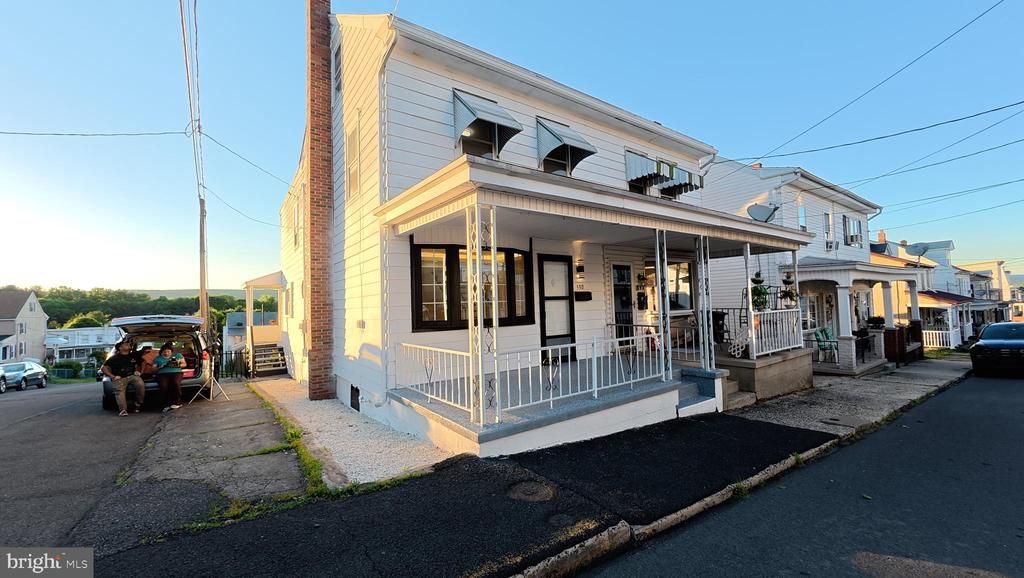 530 LYTLE STREET, MINERSVILLE, PA 17954
