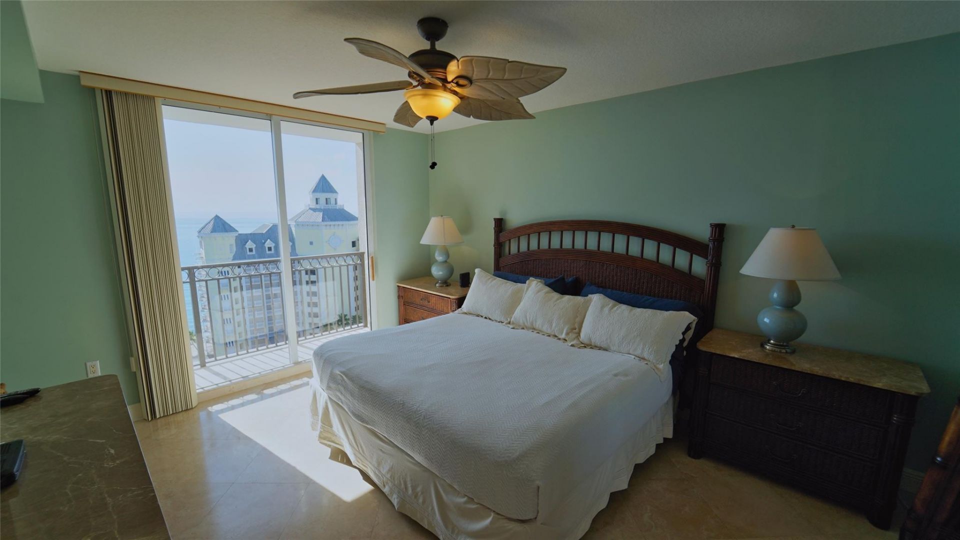 2011 N Ocean Boulevard, Unit 1606, Fort Lauderdale, FL 33305 Photo