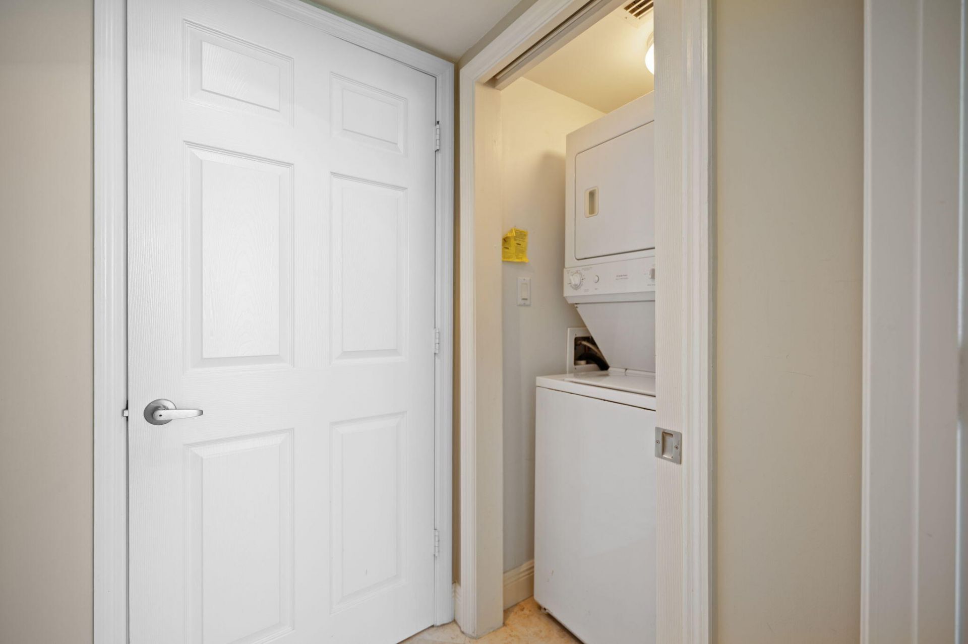 2011 N Ocean Boulevard, Unit 1606, Fort Lauderdale, FL 33305 Photo